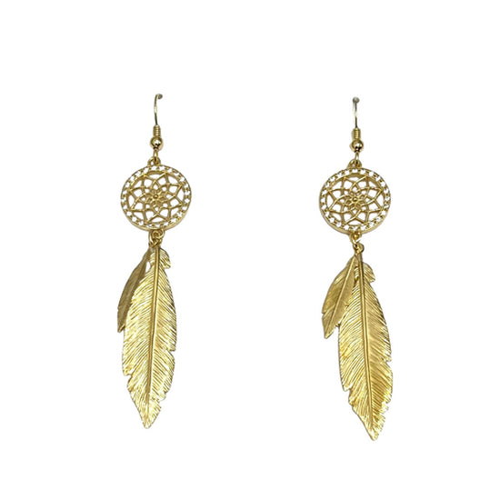 Pendientes atrapasueños de 2 plumas con baño de oro amarillo de 18K