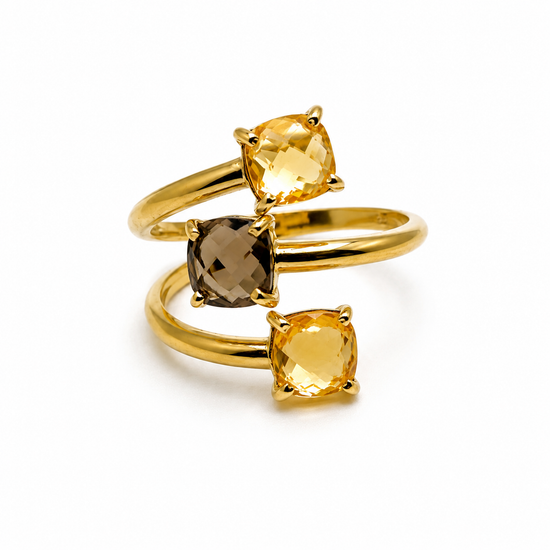 Anillo de oro amarillo con citrinos y cuarzo fume