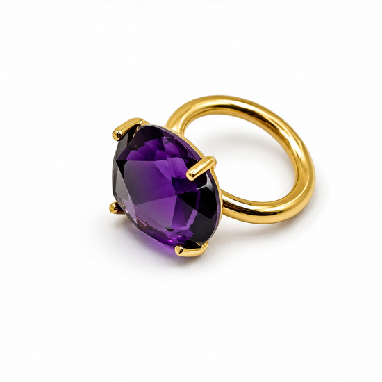 Anillo de oro rosa con cuarzo HDT morada